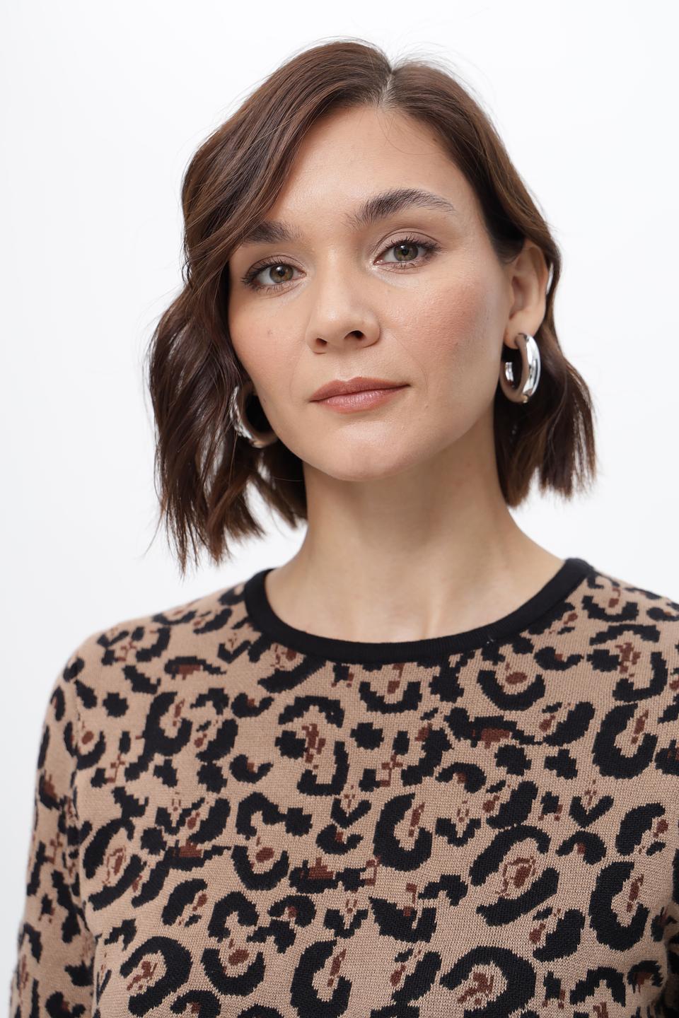Пуловер More and More с леопардовым принтом