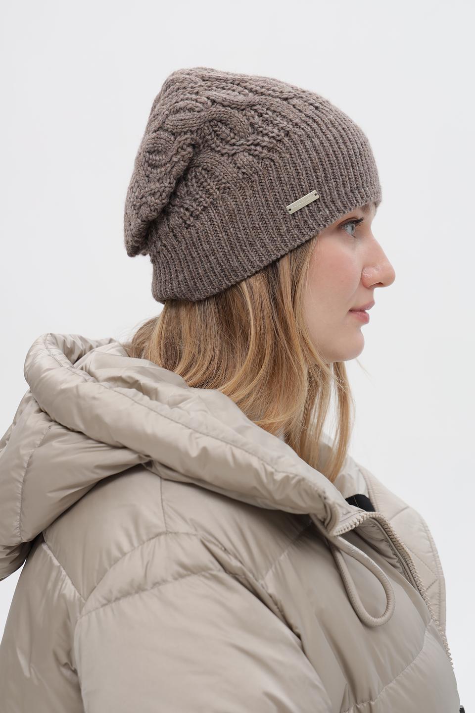 Шапка Seeberger вязаная бежевая