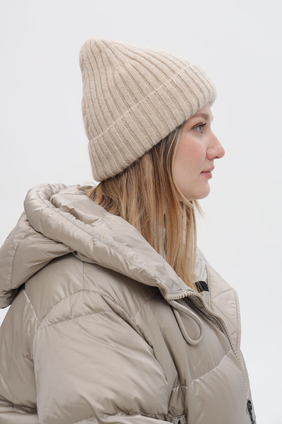 Шапка Marhatter вязаная бежевая