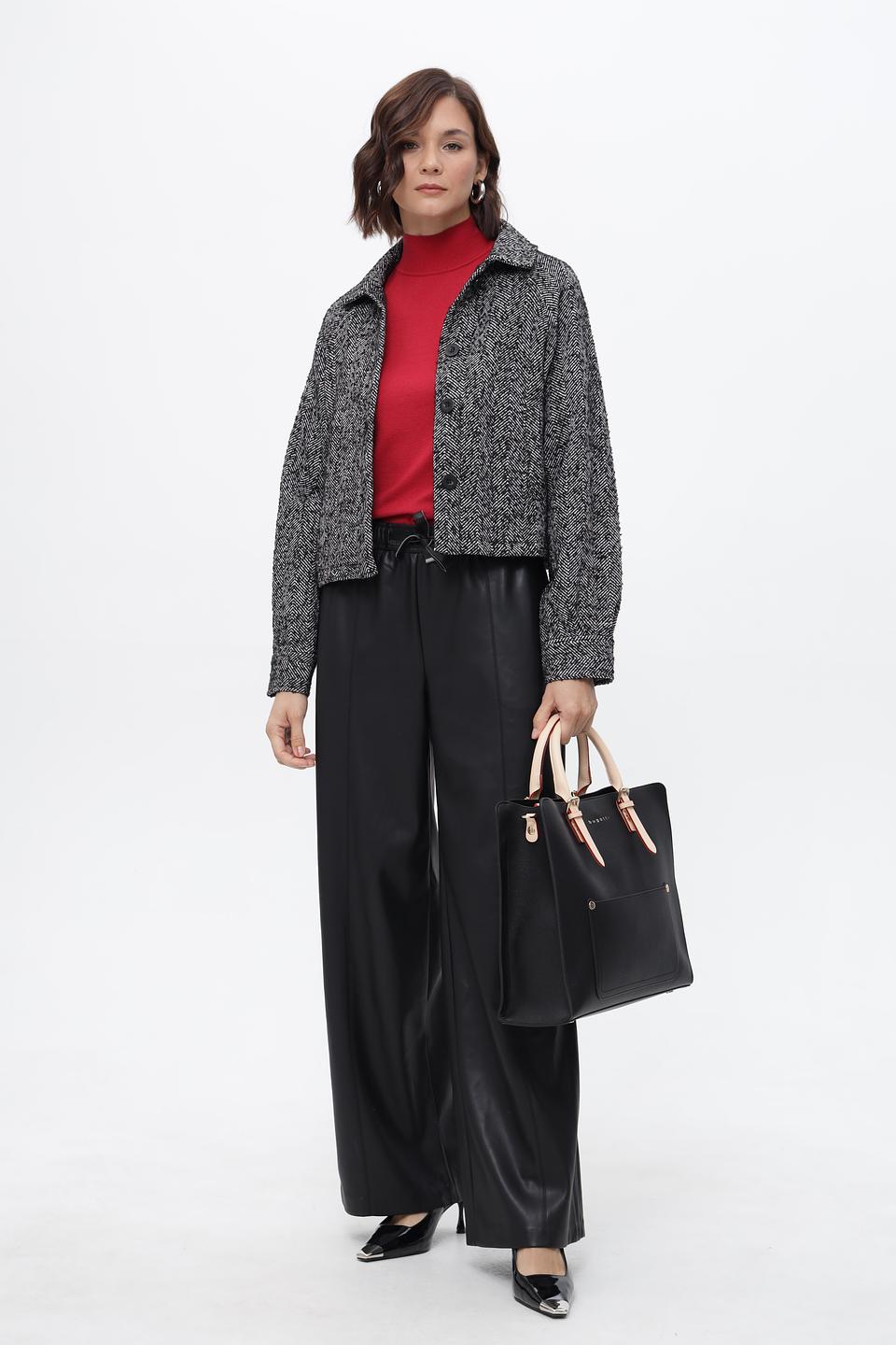 Брюки Lecomte из экокожи черные