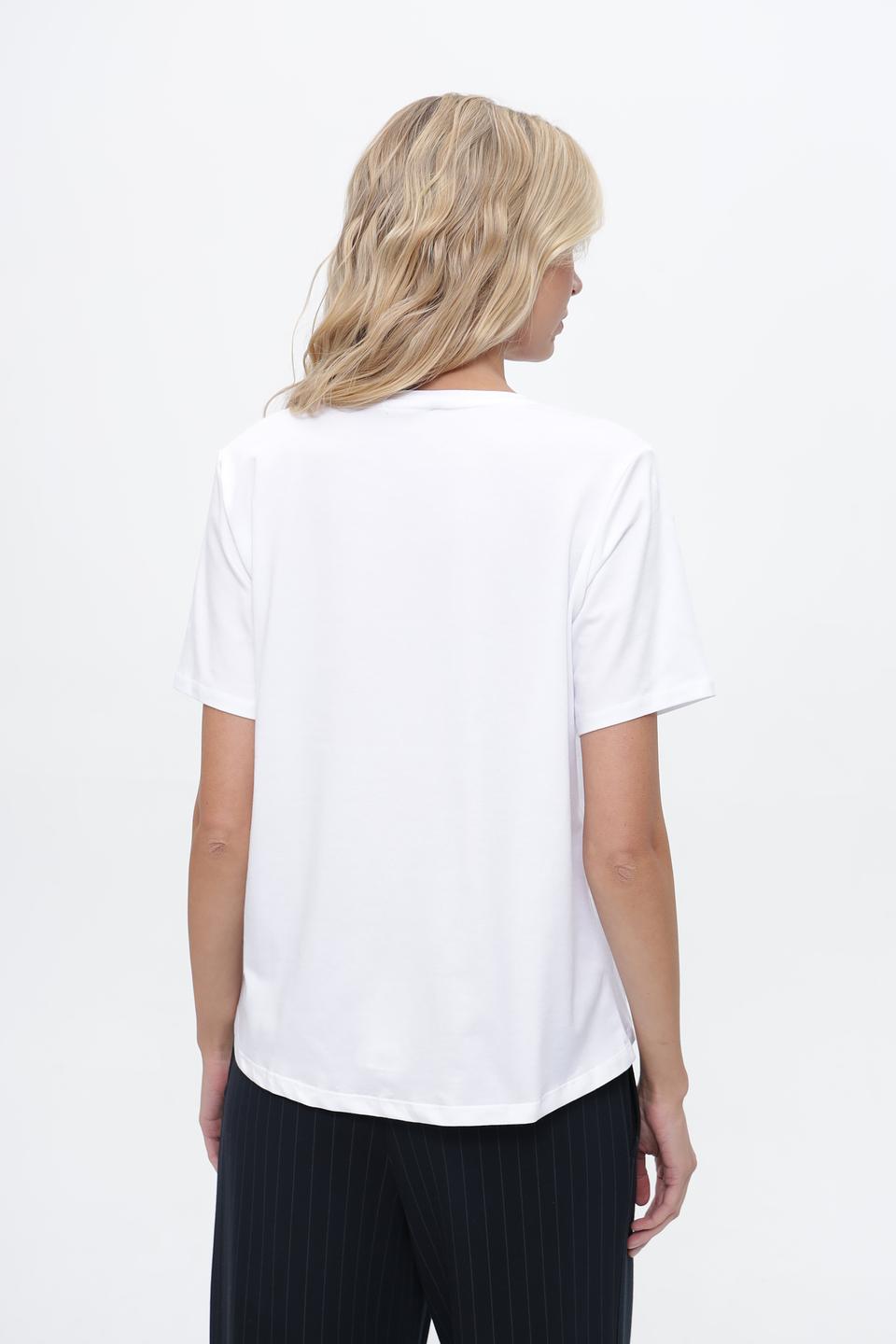 Футболка More and More с сердцем