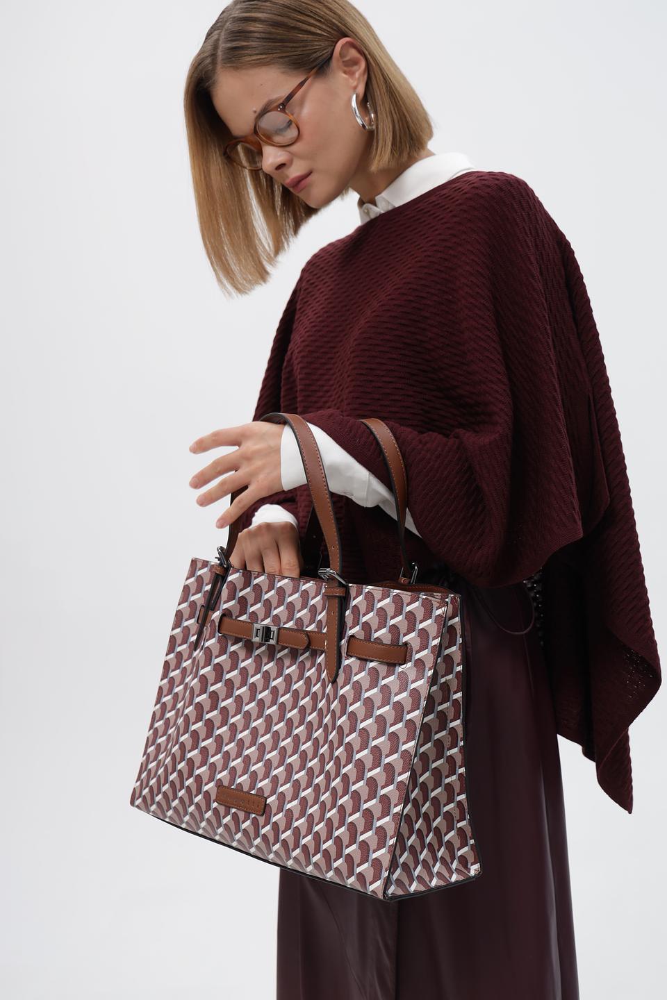 Сумка Bugatti с геометрическим принтом