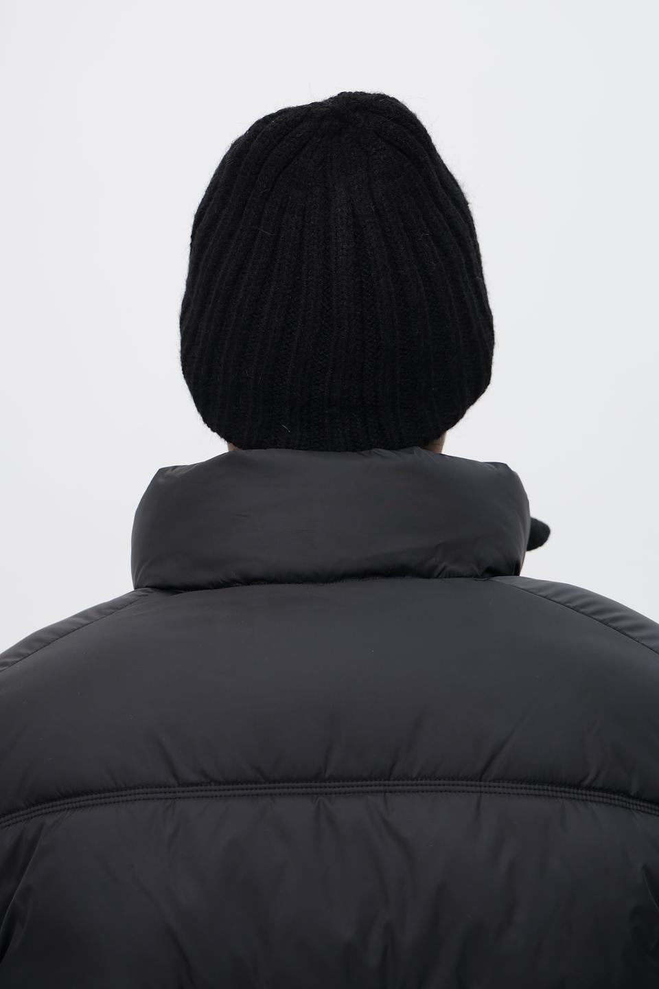 Шапка Marhatter чёрная вязаная