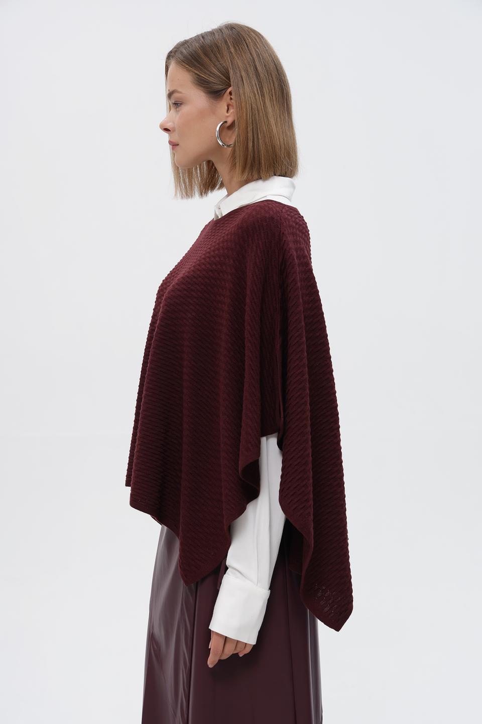 Пончо Steilmann вязаное бордовое