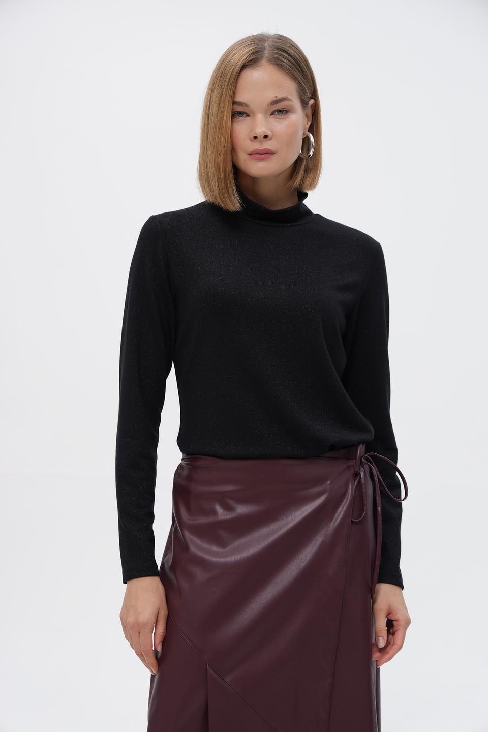 Пуловер Lecomte с высоким горлом