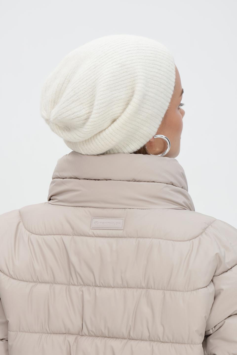 Шапка Roeckl вязаная молочная