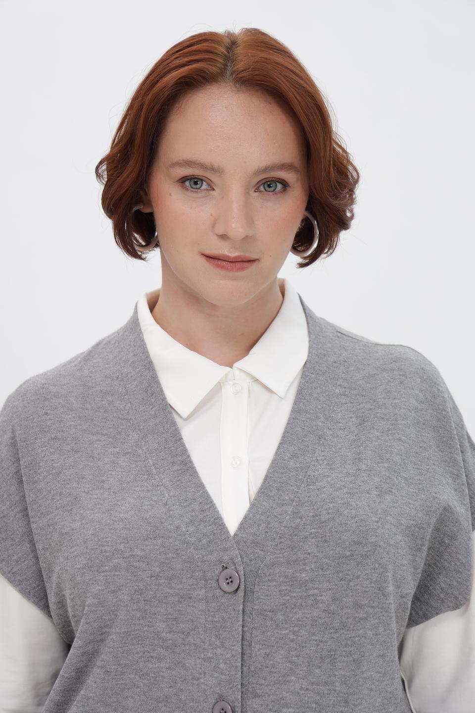 Жилет Rabe collection серый