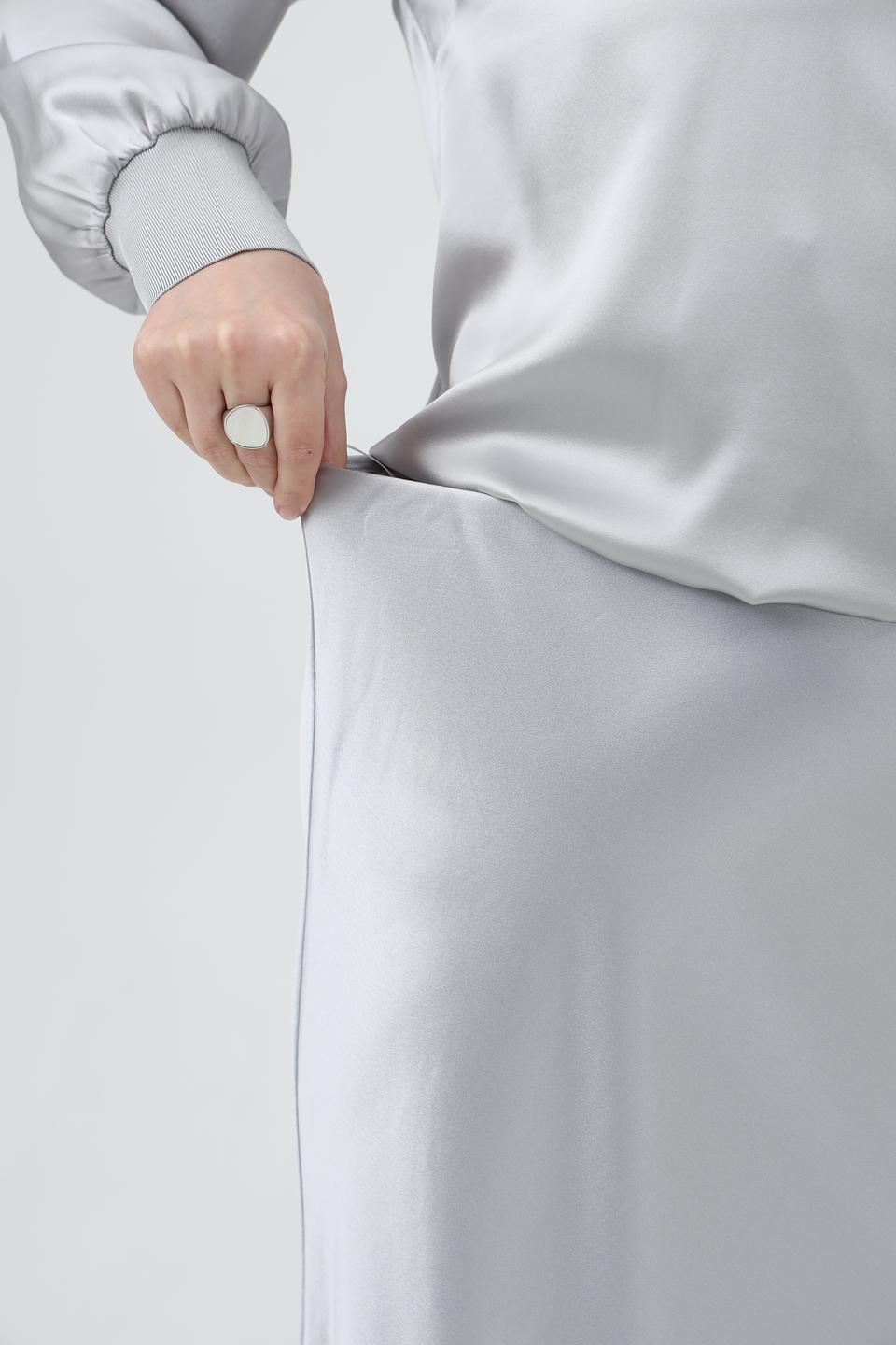 Юбка Herzens Angelegenheit атласная серая