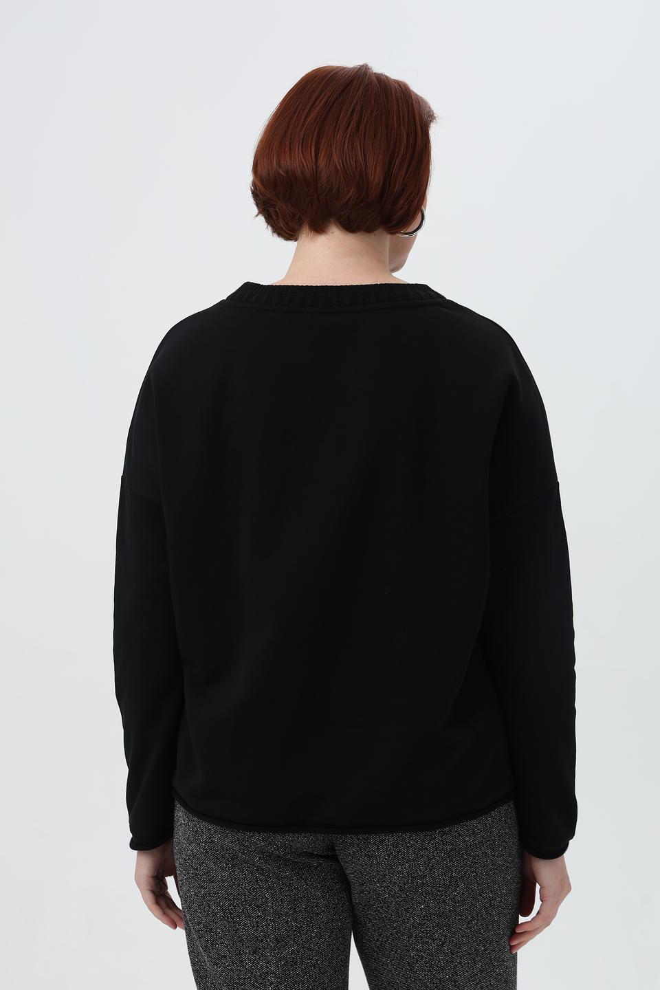 Пуловер Margittes с вышивкой