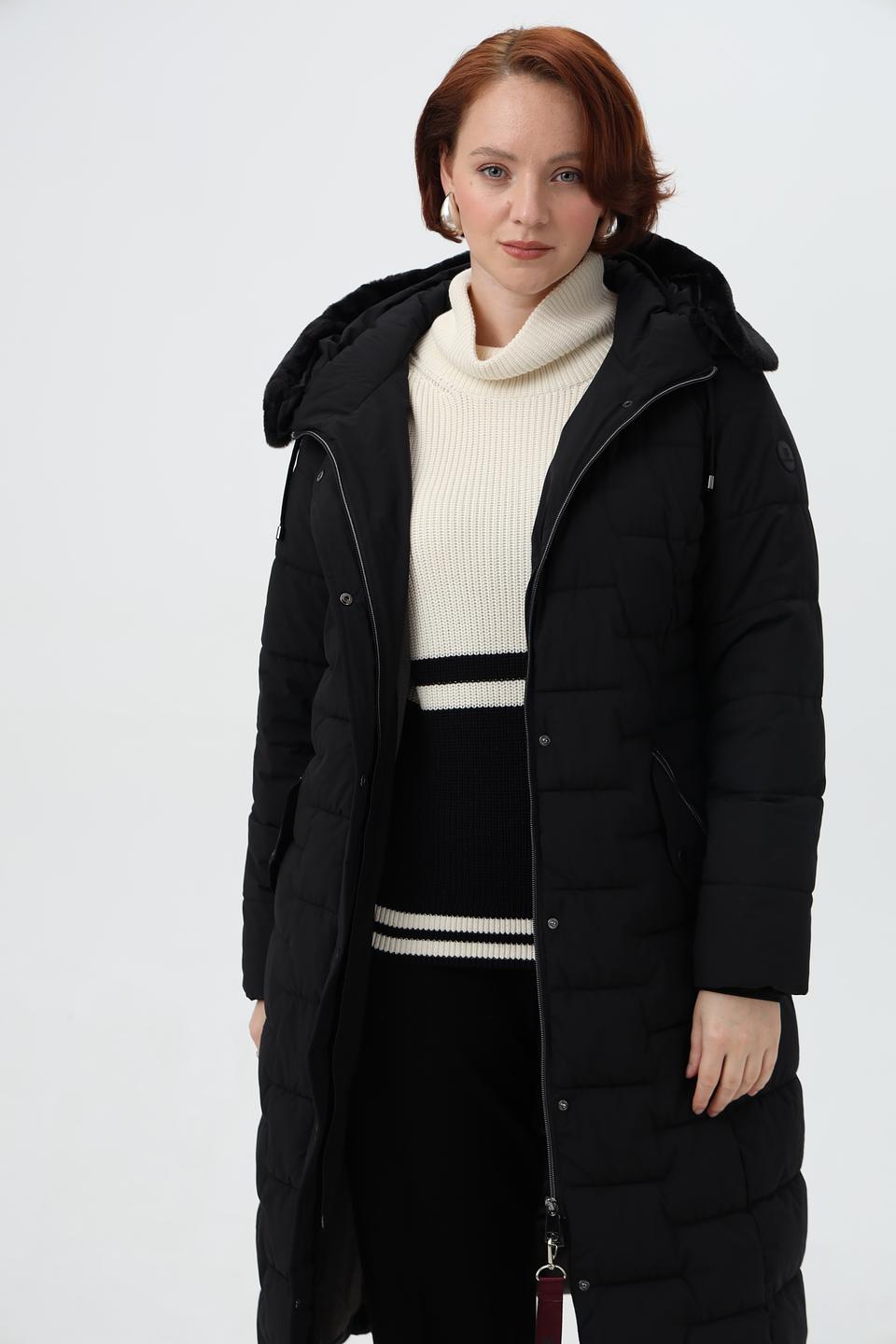 Пальто Lebek стеганое черное