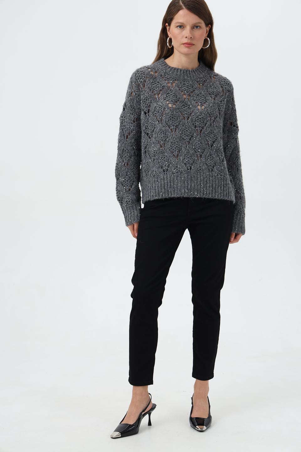 Пуловер Rich and Royal с пайетками