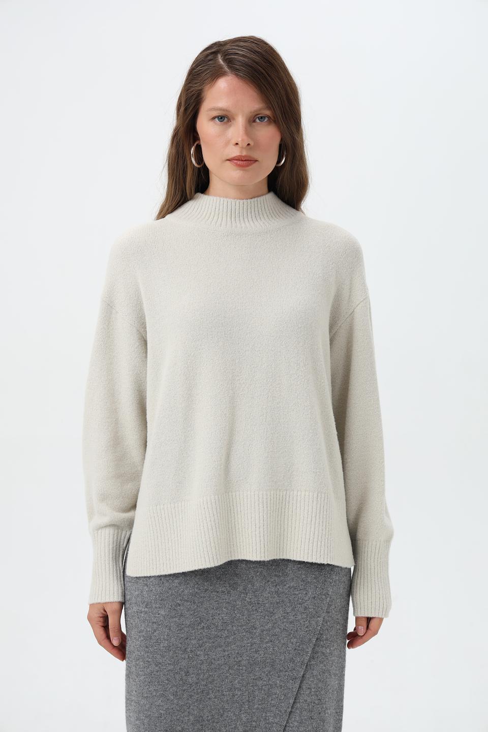 Пуловер Betty Barclay бежевый