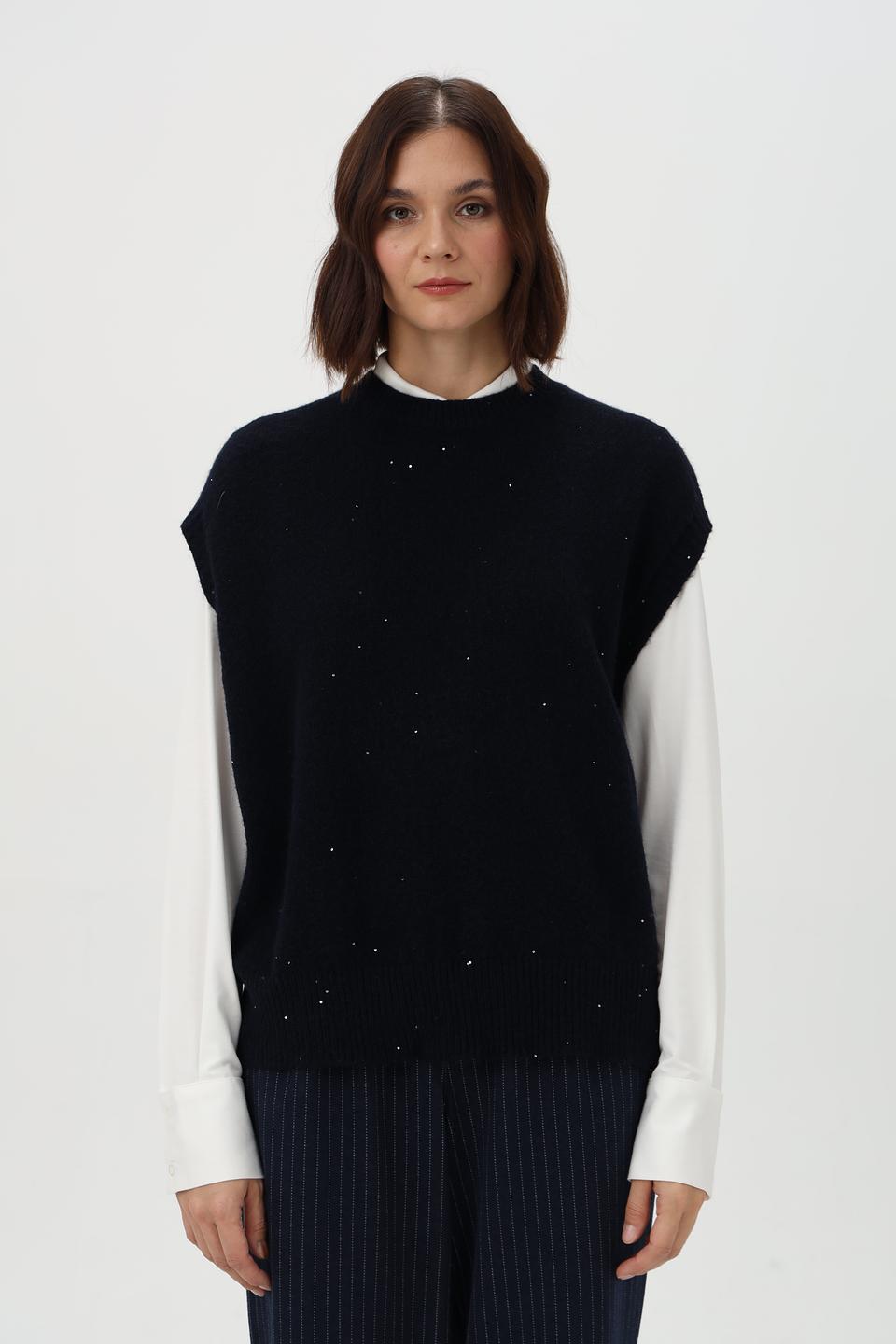 Жилет Croche с вышивкой