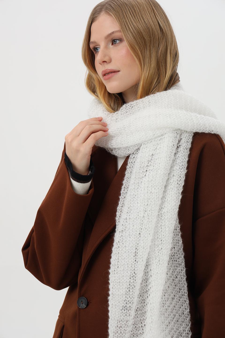 Шарф Julia Florenzi белый ажурный