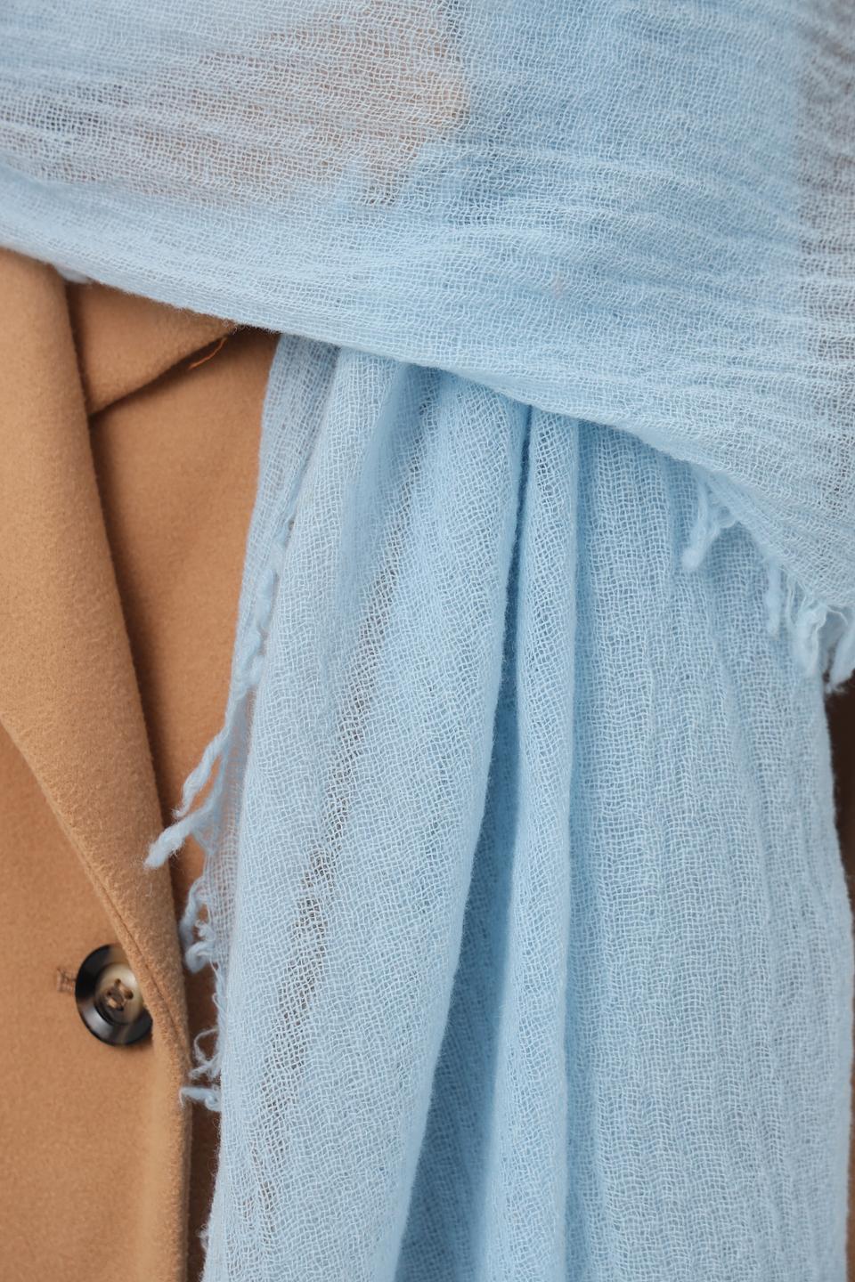 Шарф Fraas голубой с бахромой