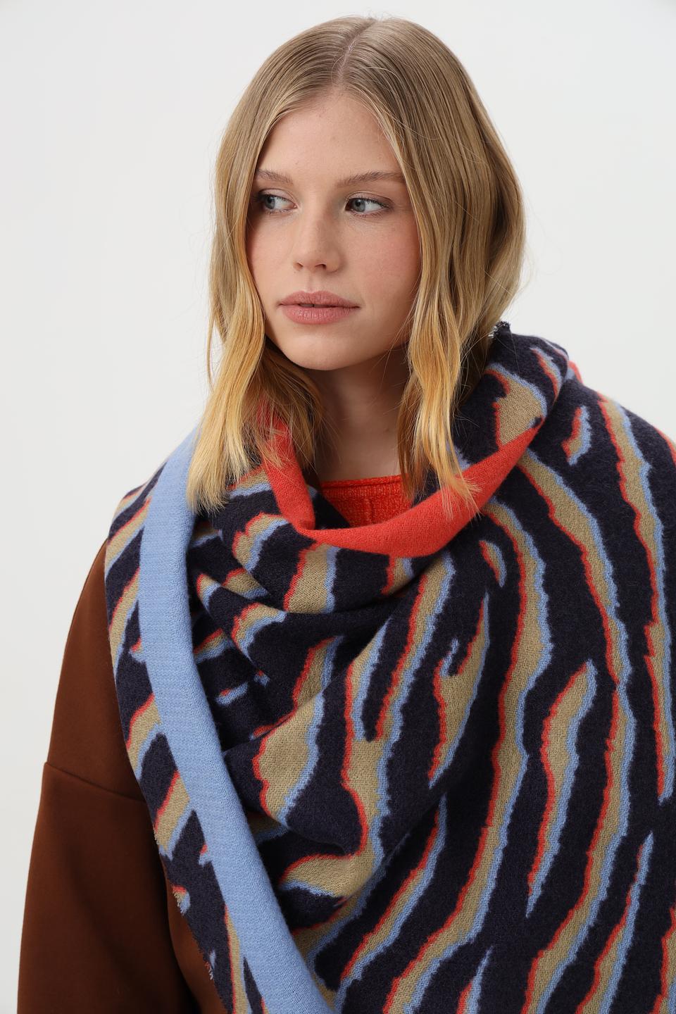 Шарф Bianca с тигровым принтом