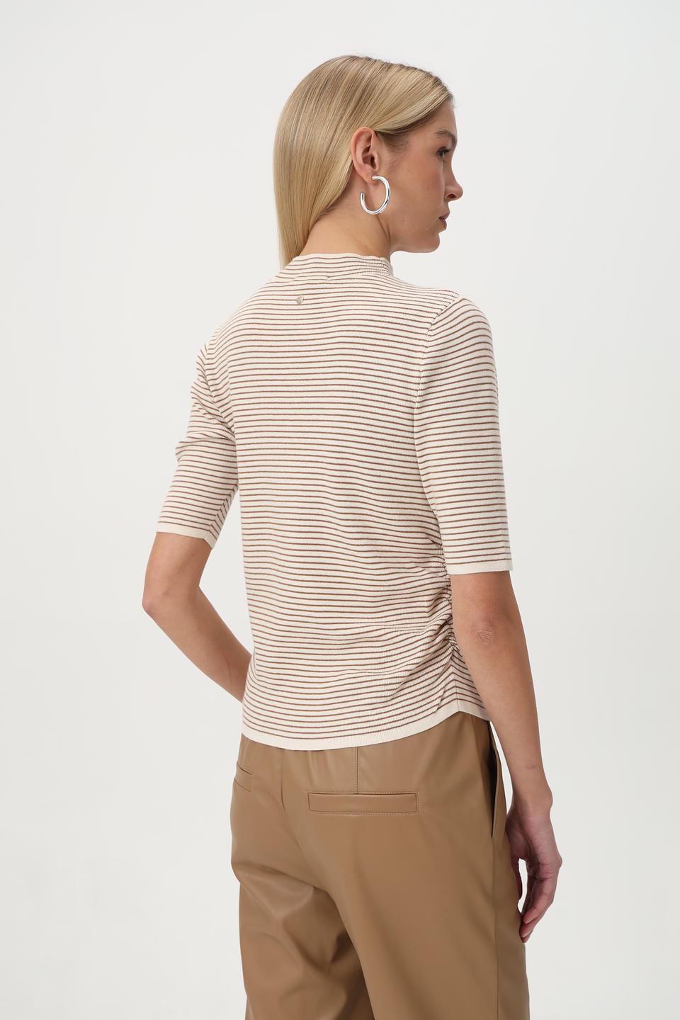 Пуловер Oui в полоску