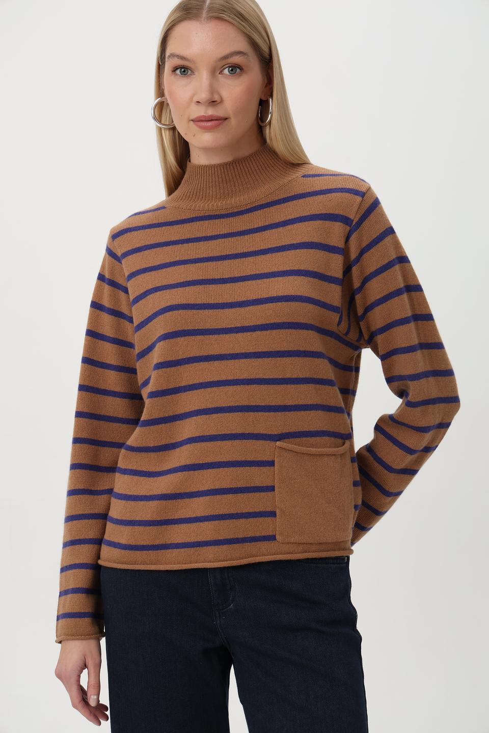 Пуловер Oui в полоску