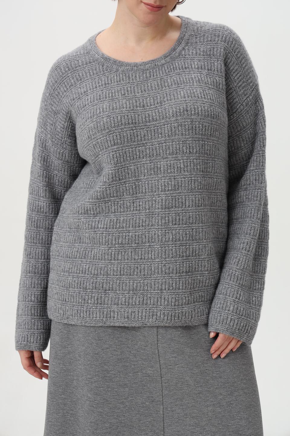 Пуловер Gollehaug с узором