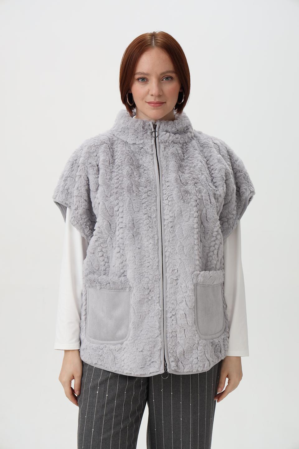 Жилет Bianca из искусственного меха серый