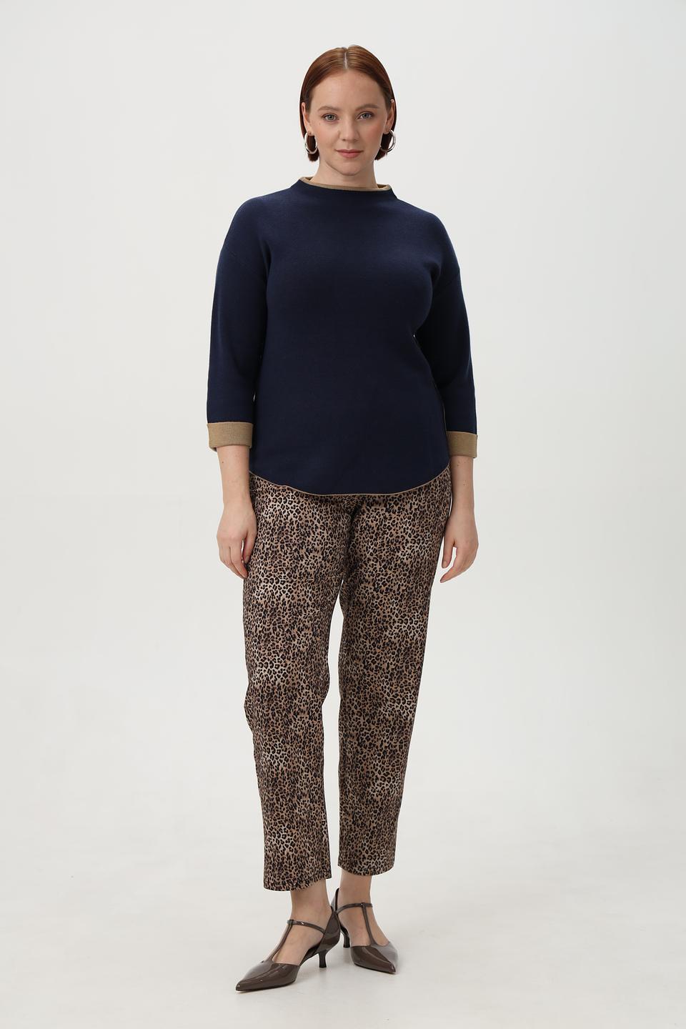 Пуловер Bianca с отделкой