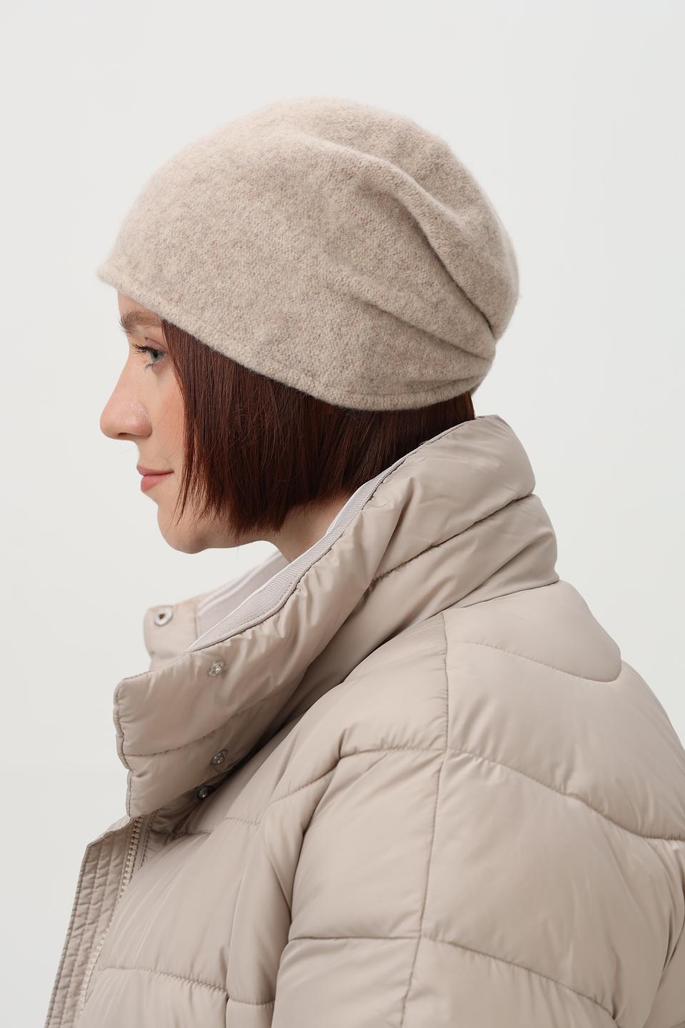 Шапка Loevenich бежевая