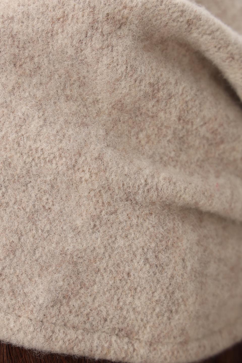 Шапка Loevenich бежевая