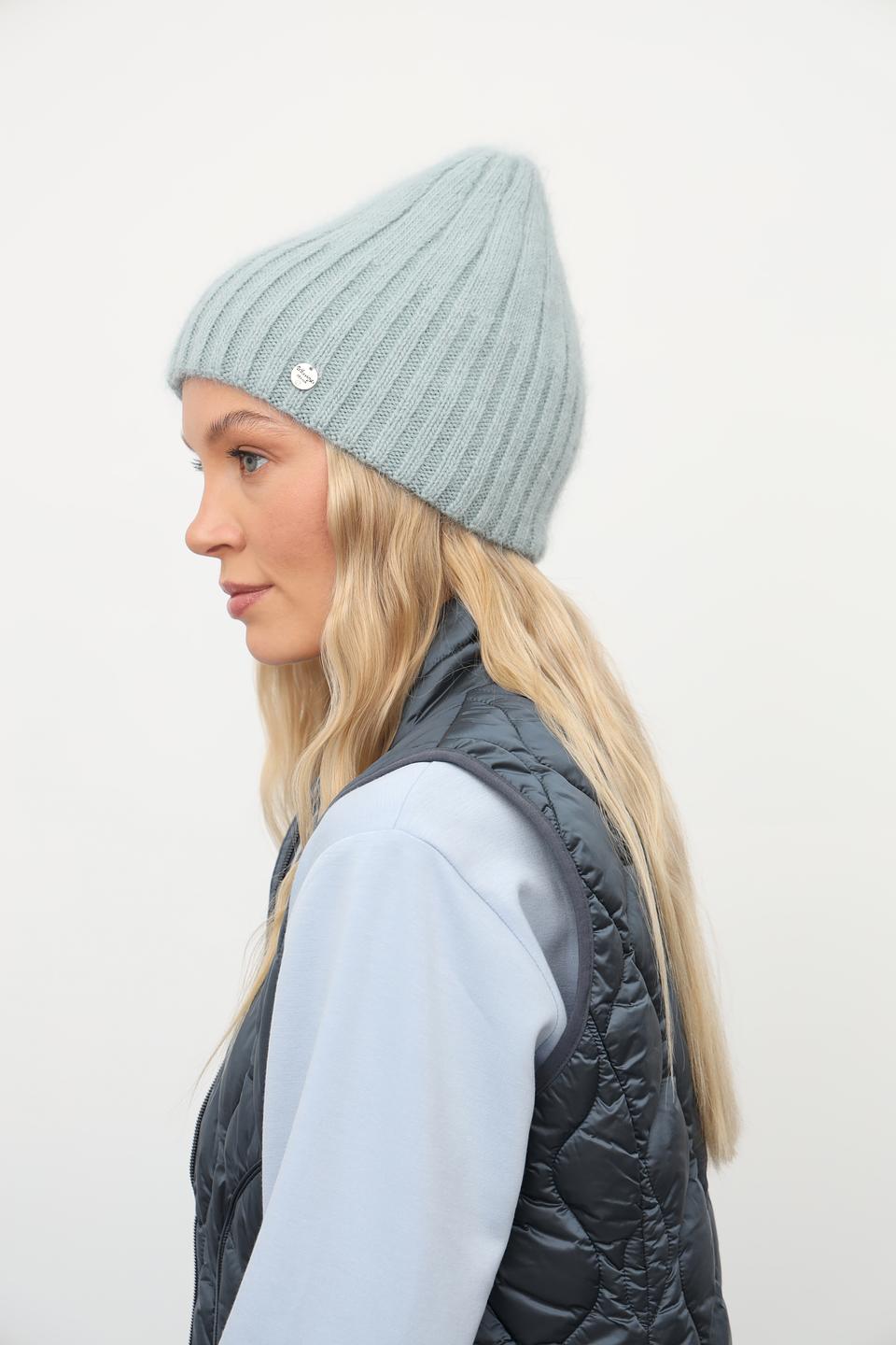Шапка Julia Florenzi голубого цвета
