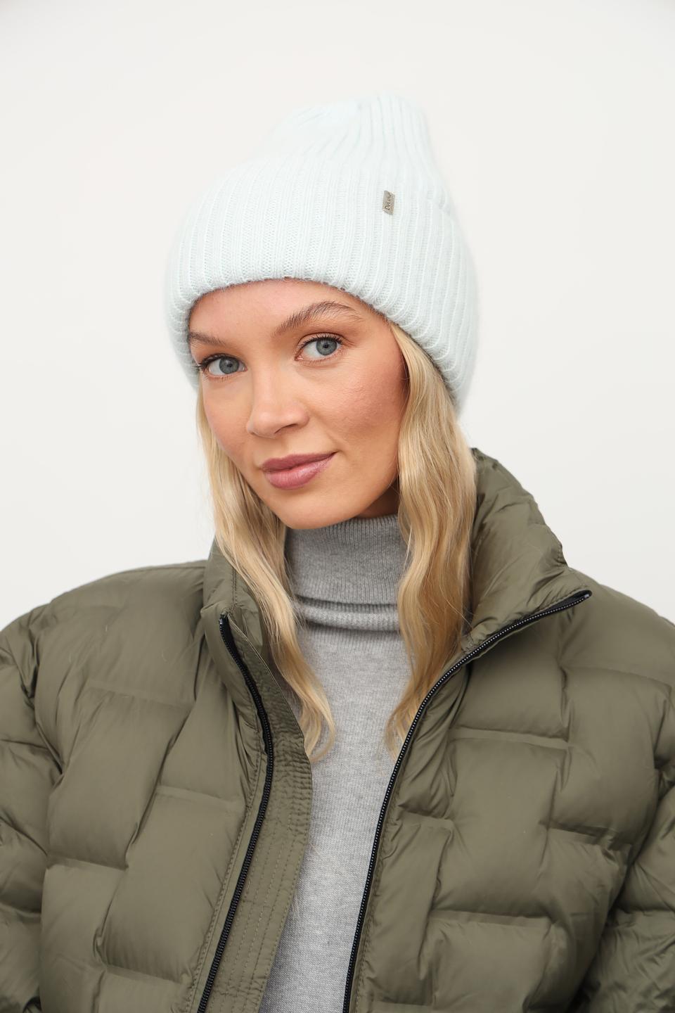 Шапка Julia Florenzi белая