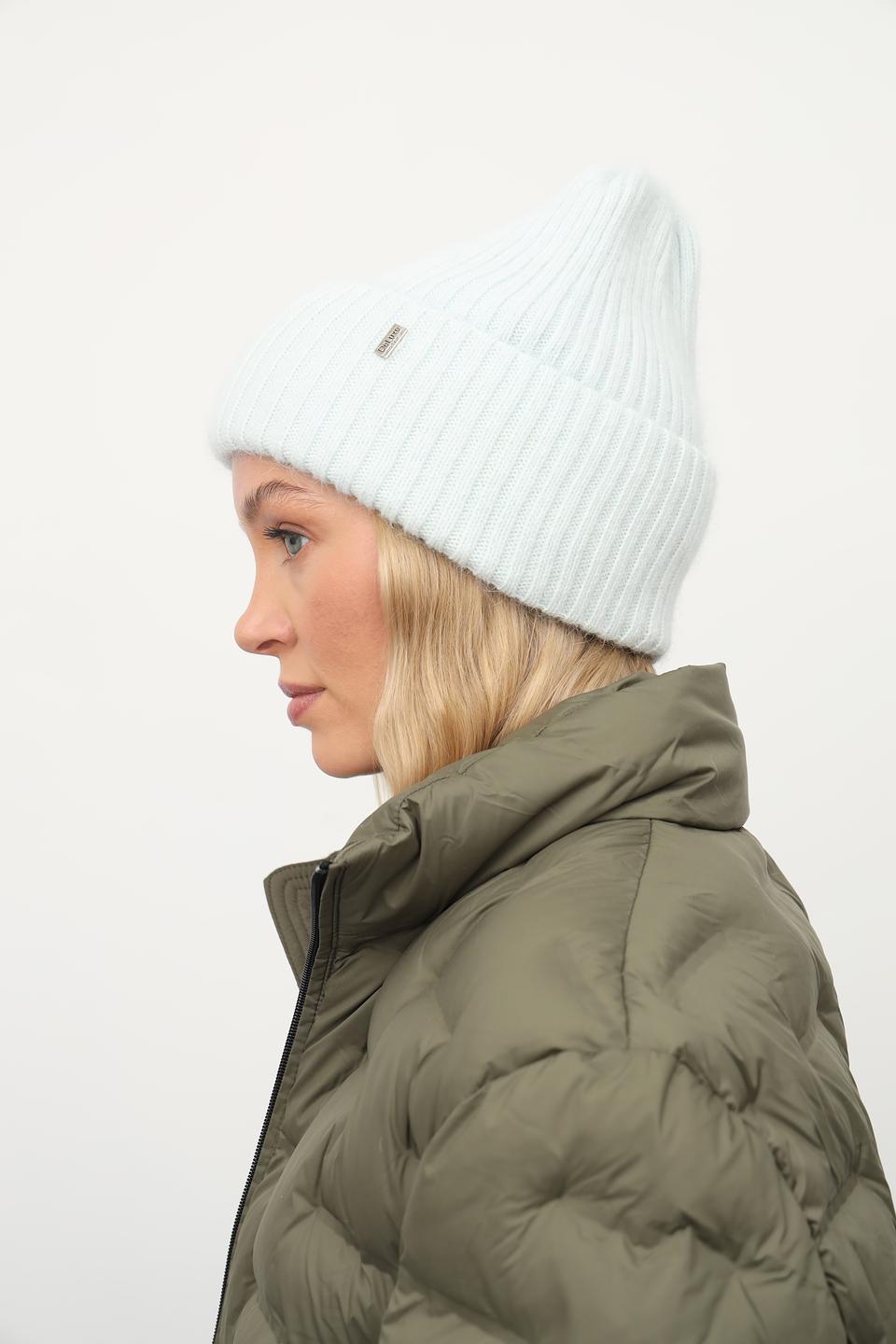 Шапка Julia Florenzi белая