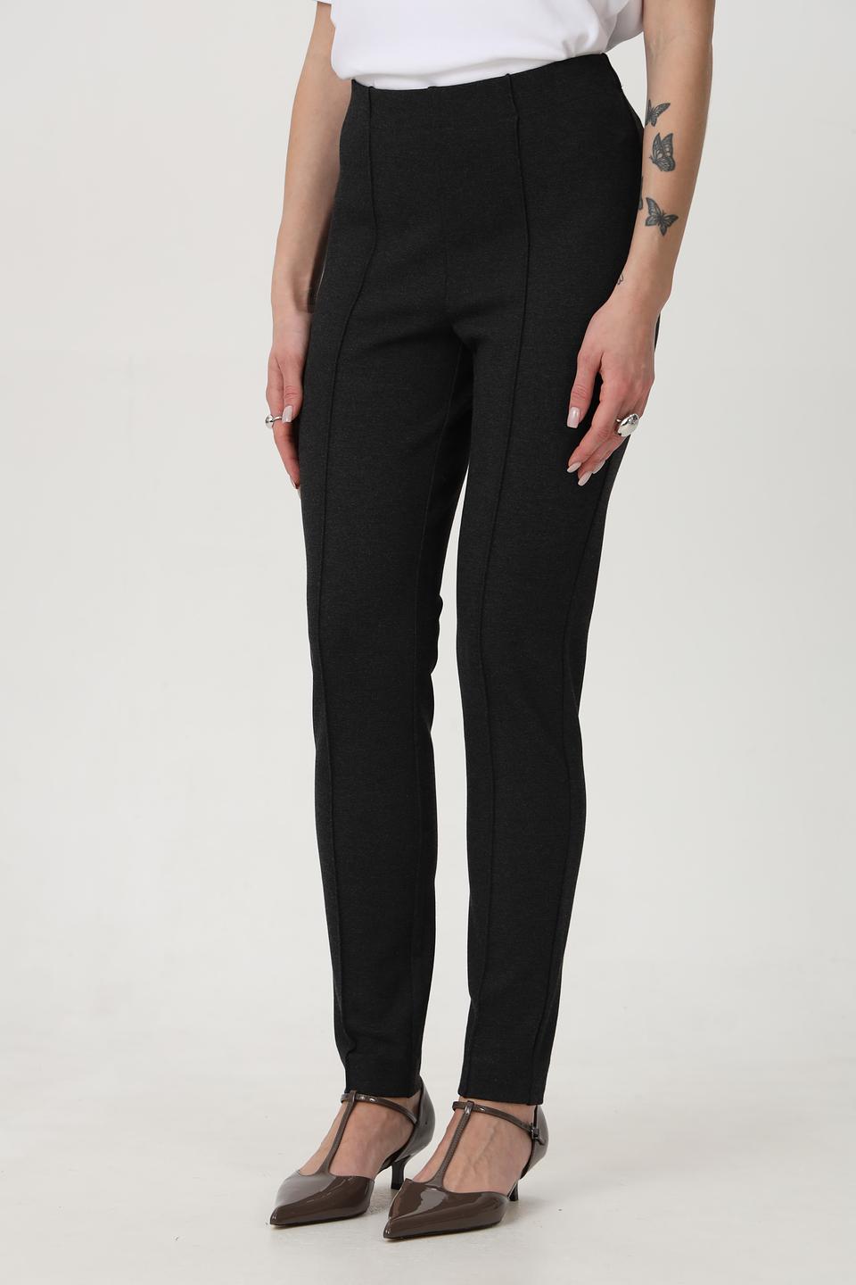 Брюки Olsen приталенные черные