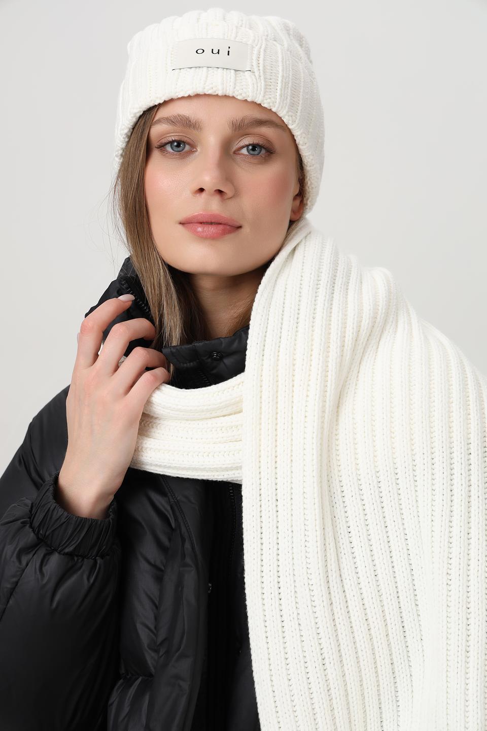 Шарф Oui молочный