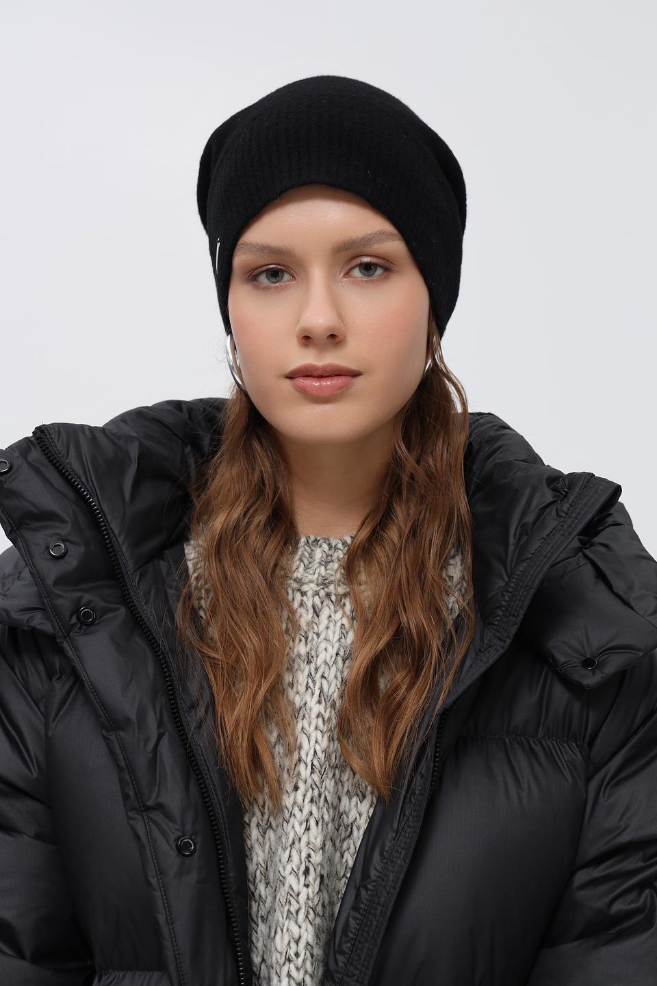 Шапка Seeberger шерстяная черная