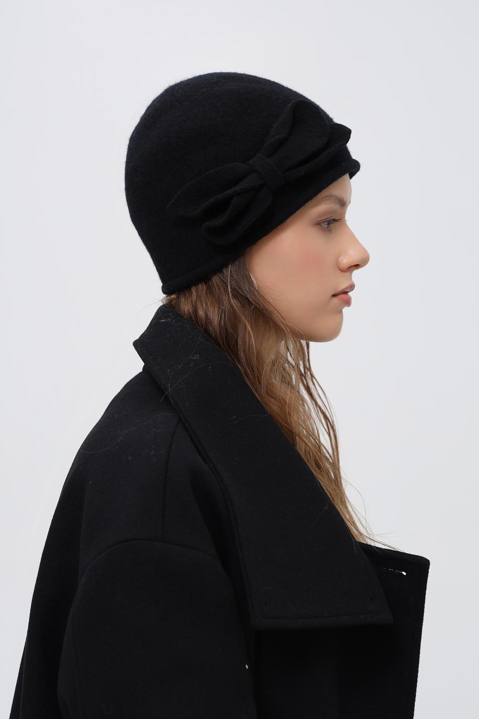 Шапка Seeberger с бантом