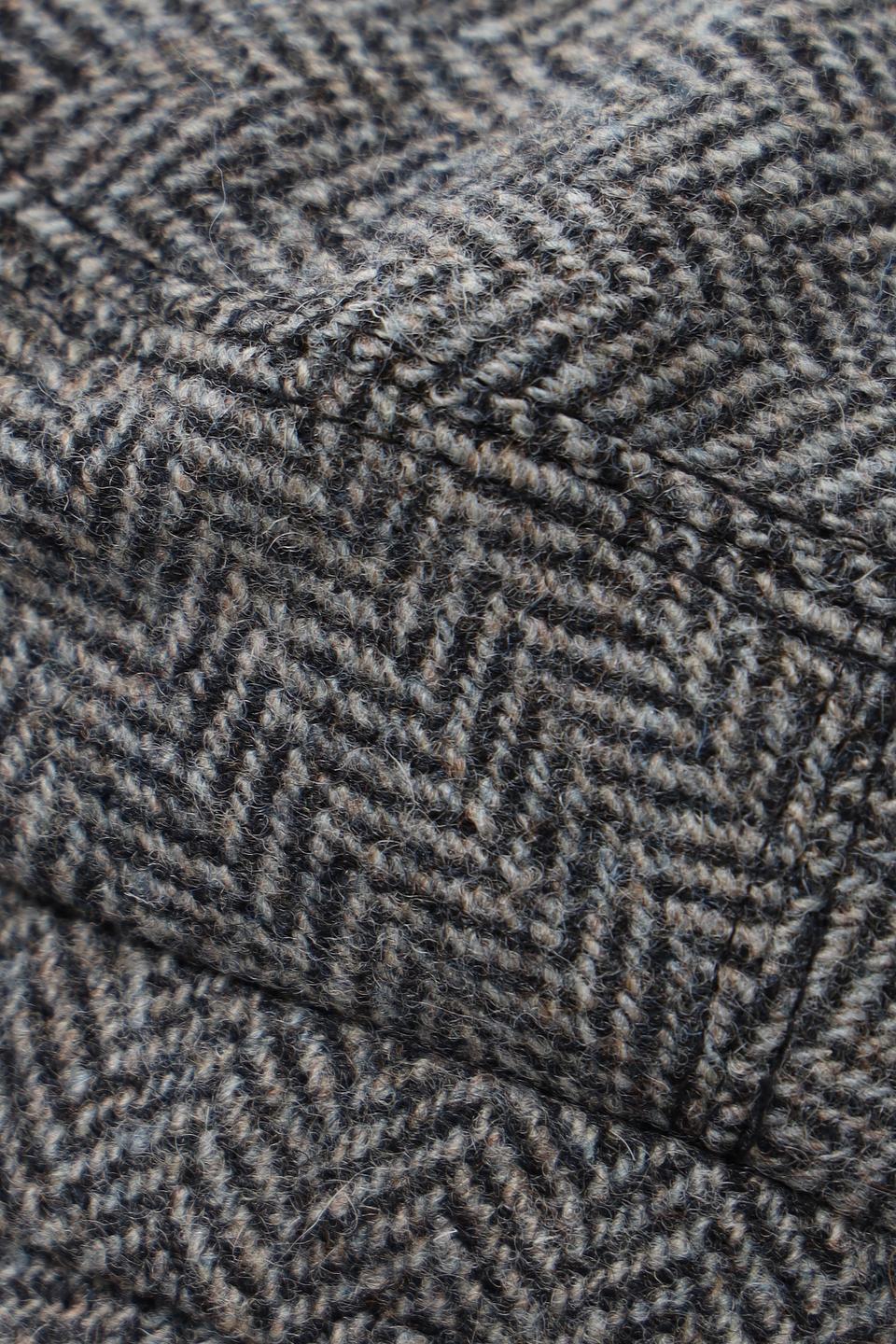 Кепка Loevenich в клетку серая