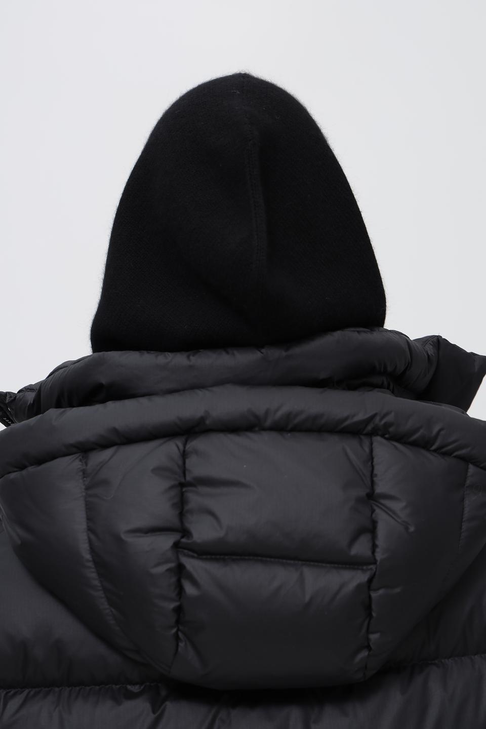 Шапка Julia Florenzi чёрная