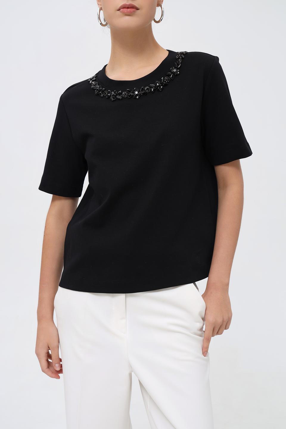 Футболка Betty and Co с декором