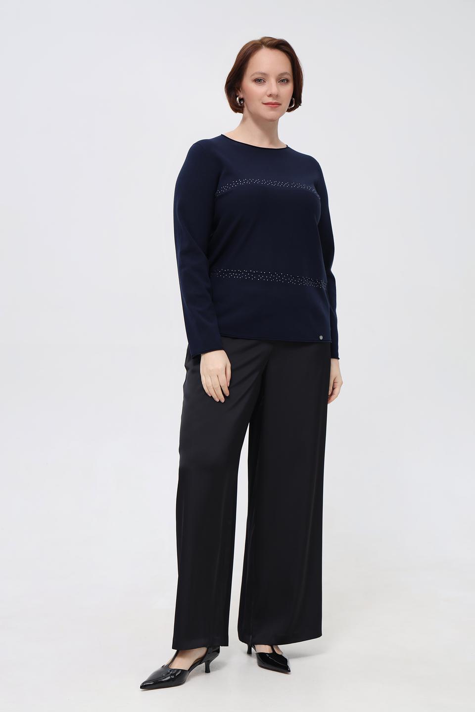 Пуловер Gollehaug с вышивкой