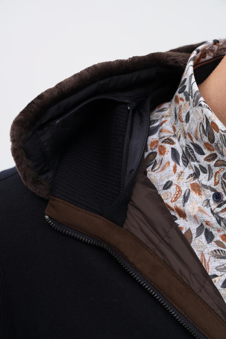 Куртка Bugatti с меховым воротником