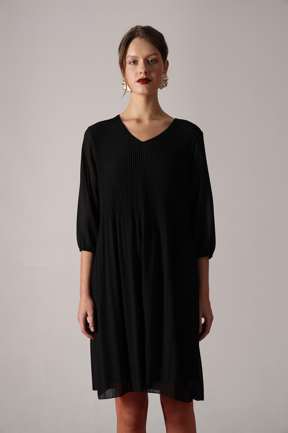 Платье Bianca плиссированное чёрное