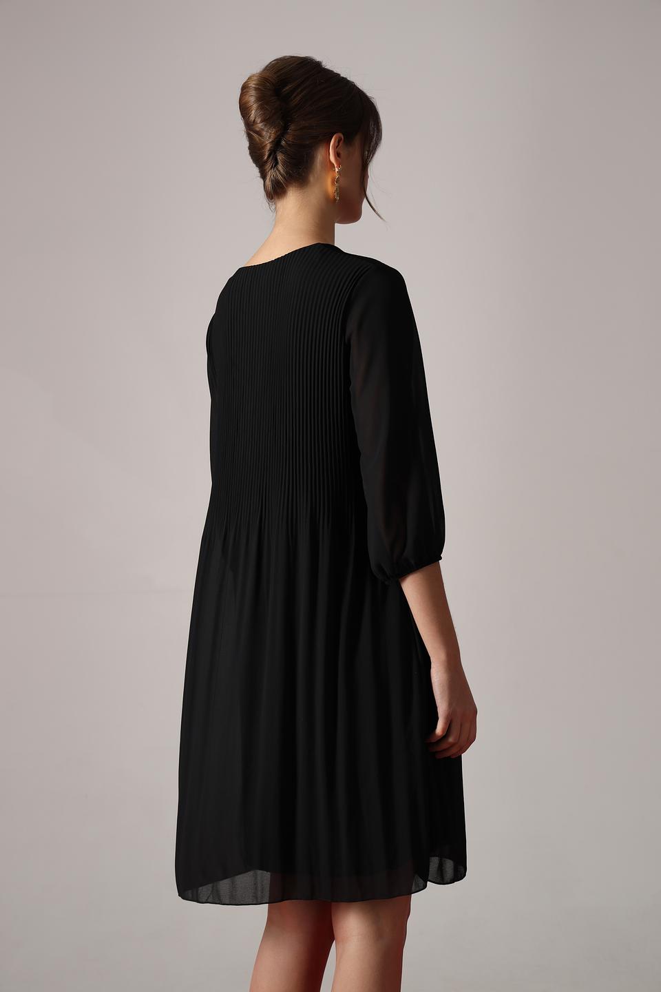 Платье Bianca плиссированное чёрное