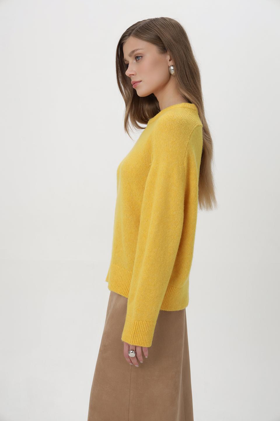 Пуловер Monari шерстяной горчичный