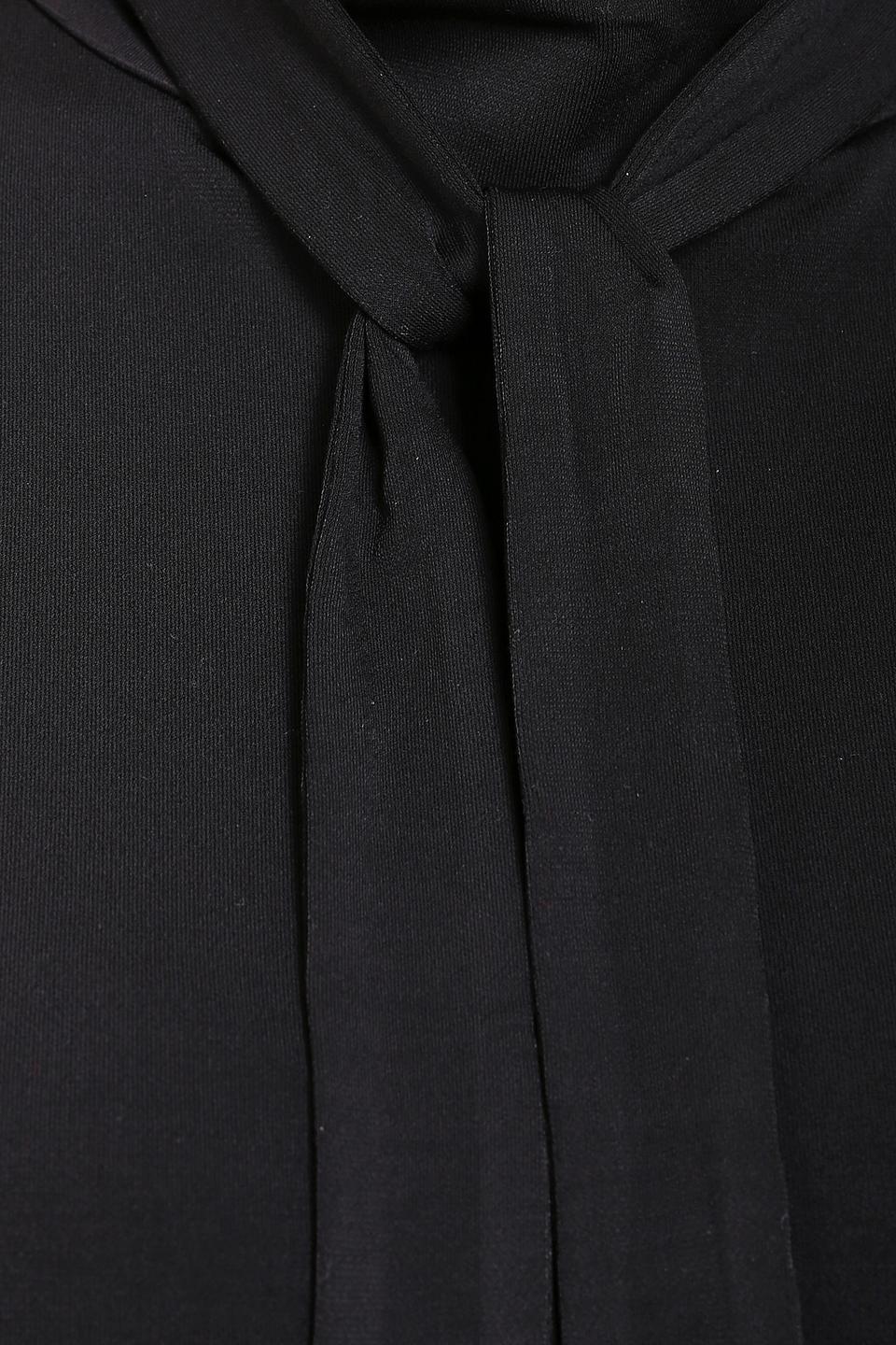 Блуза Just Valeri с бантиком чёрная