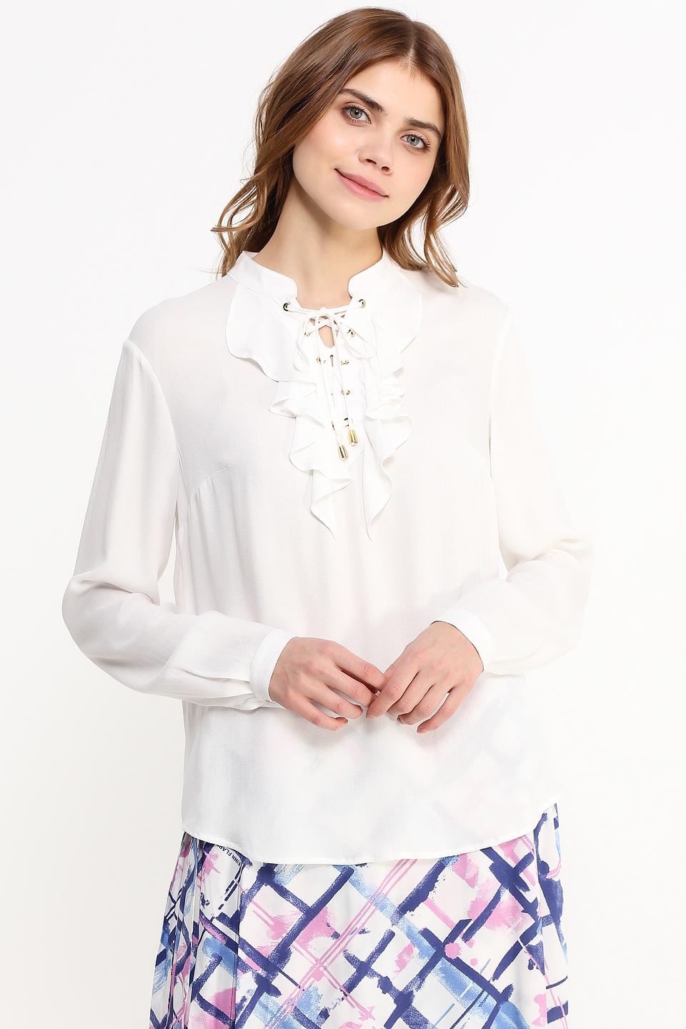 Блуза FINN FLARE белая с жабо на шнуровке