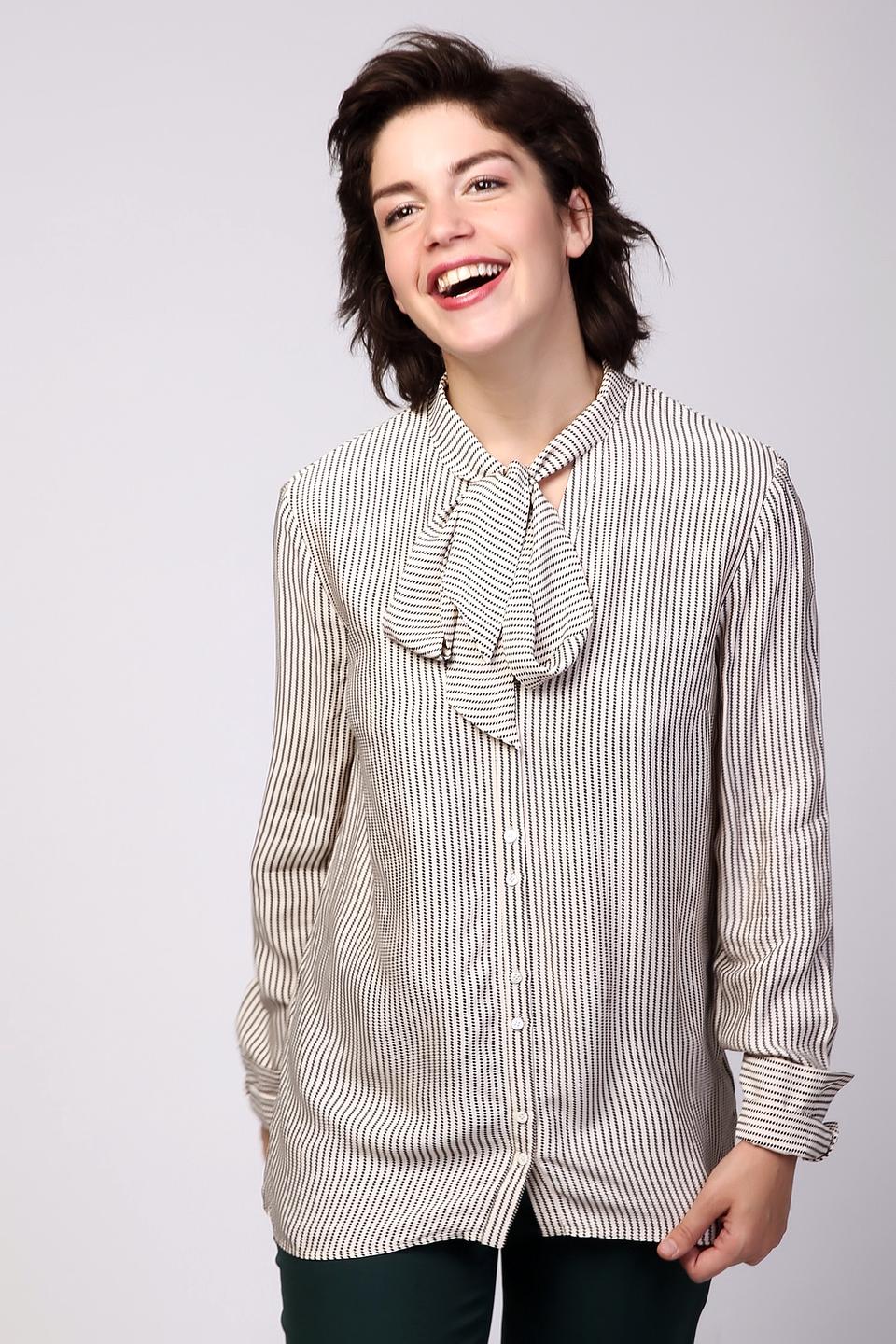 Блуза Oui в полоску с бантом