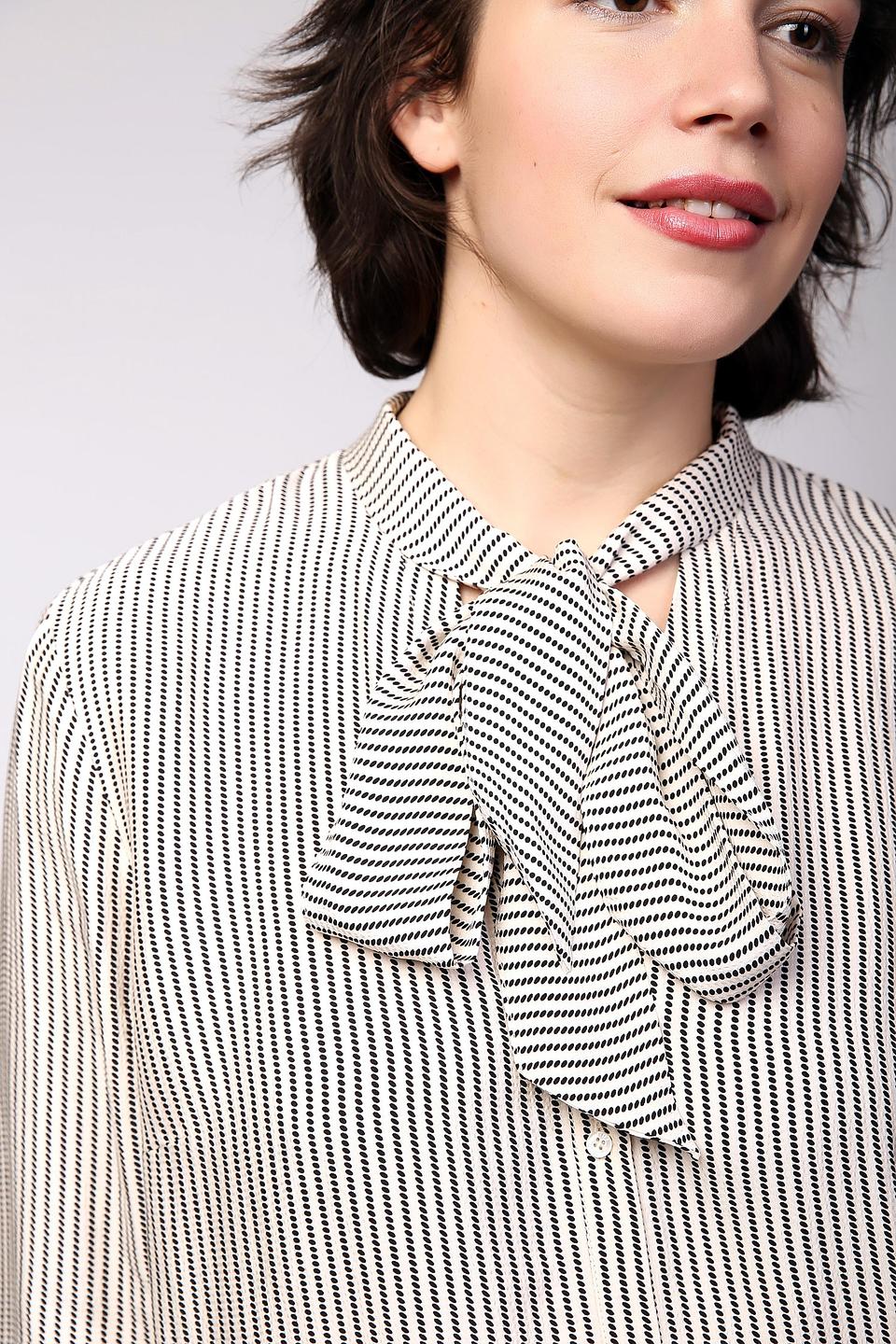 Блуза Oui в полоску с бантом