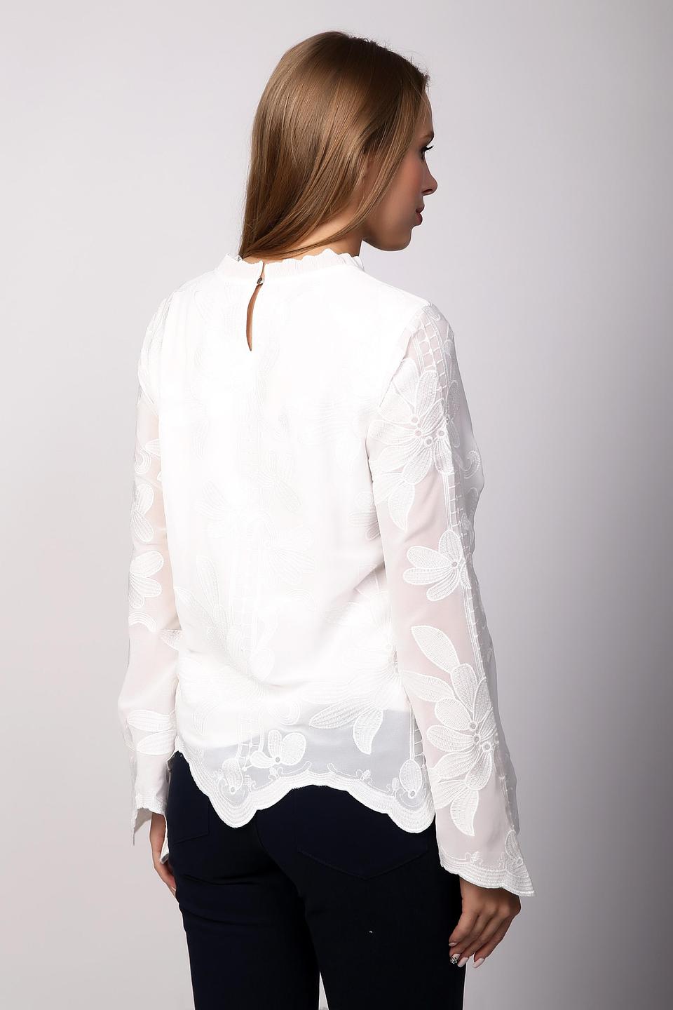 Блуза Comma с цветочной вышивкой