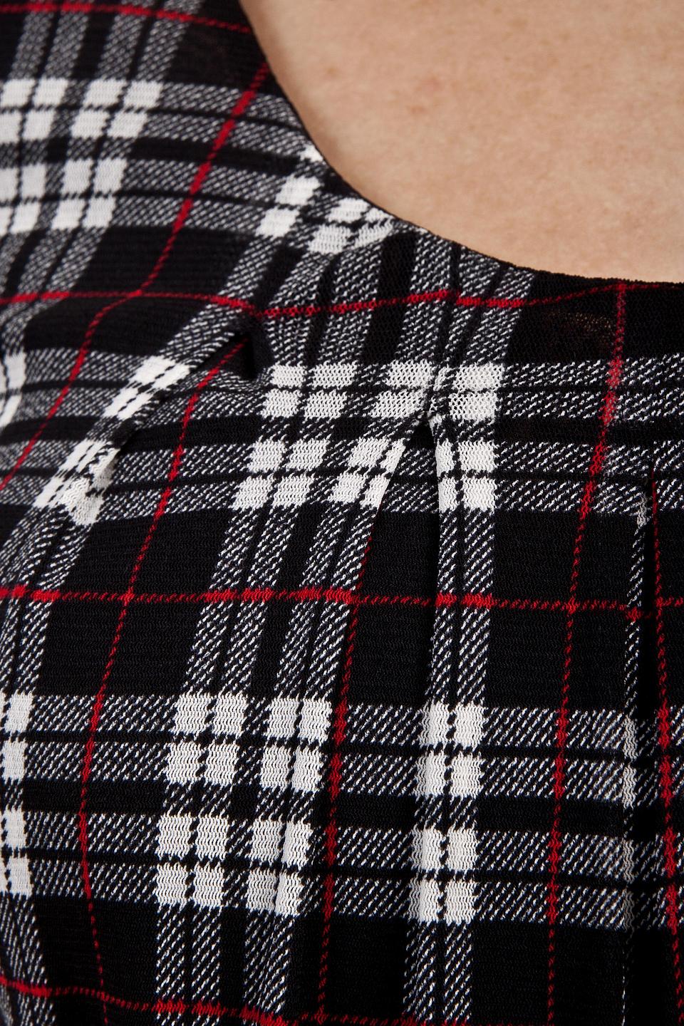 Блуза s.Oliver чёрно-белая в клетку со сборками на горловине