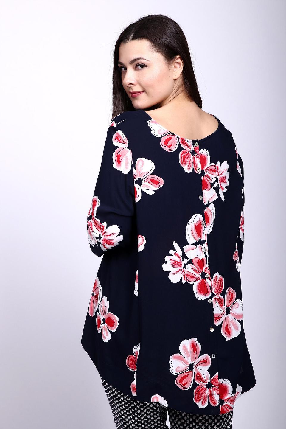 Блуза Via Appia темно-синяя с цветочным принтом